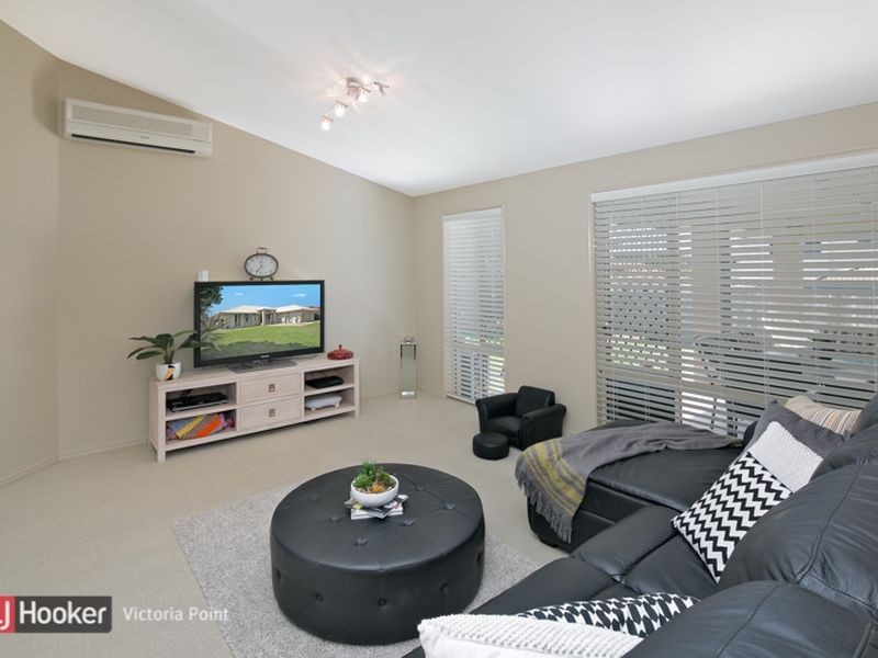 8 Gladebourne Crescent, Victoria Point QLD 4165
