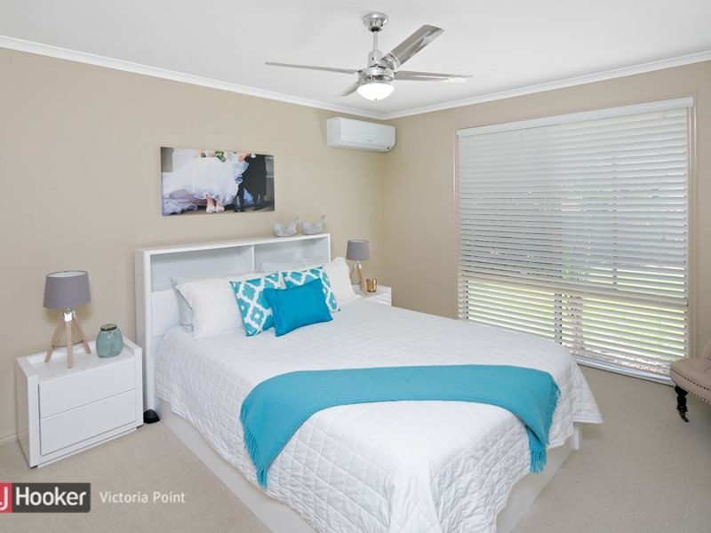 8 Gladebourne Crescent, Victoria Point QLD 4165