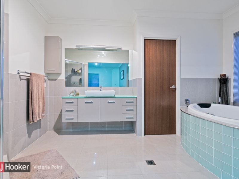 1 Sandune Place, Thornlands QLD 4164