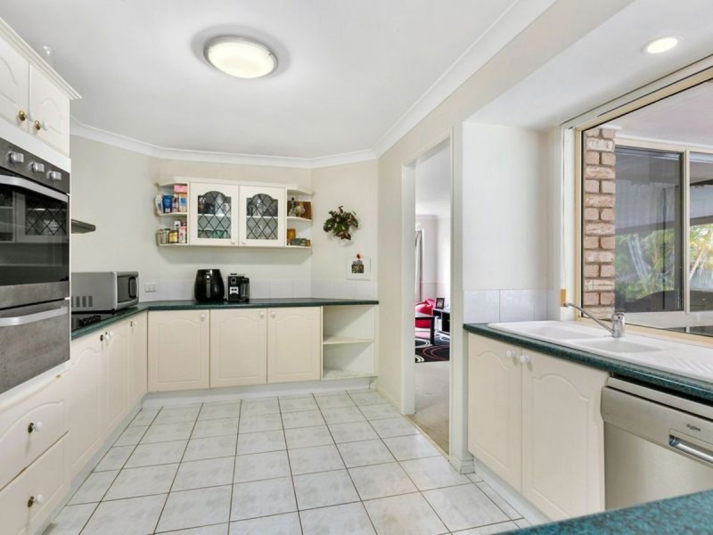 4 Constance Court, Victoria Point QLD 4165