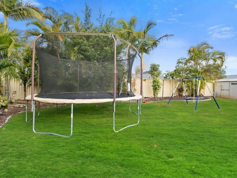 4 Constance Court, Victoria Point QLD 4165