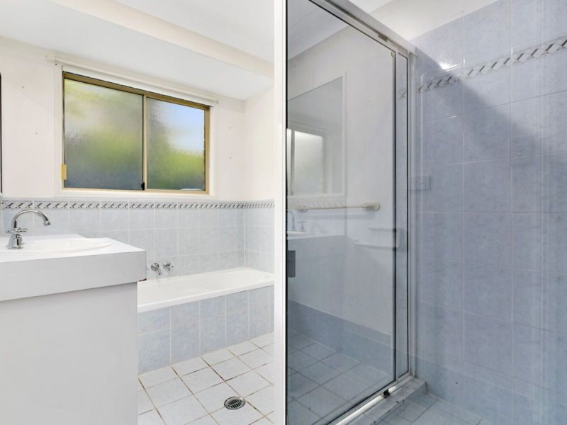 4 Constance Court, Victoria Point QLD 4165