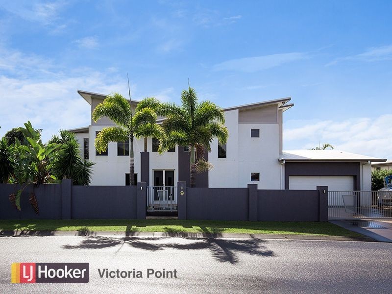 9 Creedin Court, Redland Bay QLD 4165