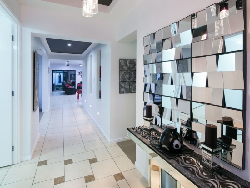 2 Pellita Court, Victoria Point QLD 4165