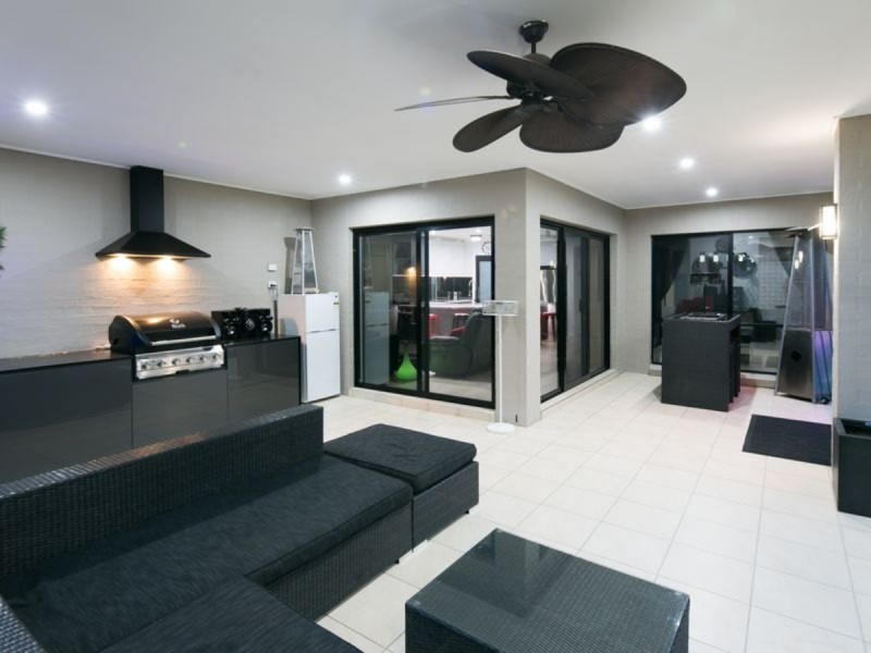 2 Pellita Court, Victoria Point QLD 4165