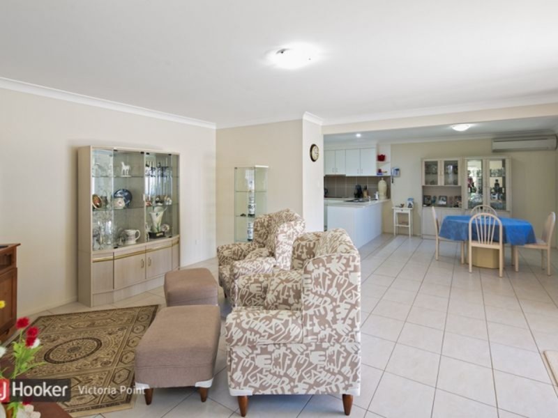 10 Scampi Place, Redland Bay QLD 4165