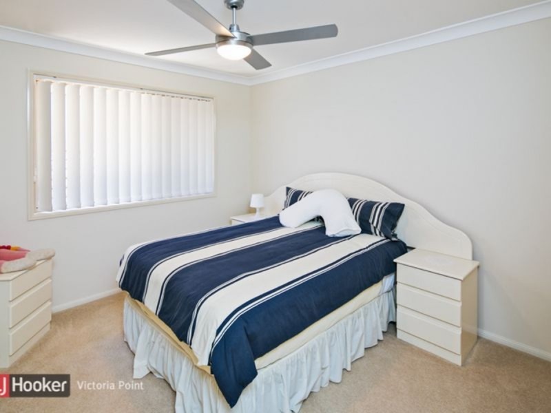 10 Scampi Place, Redland Bay QLD 4165