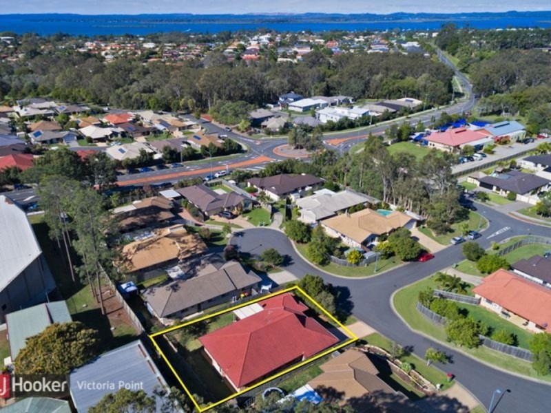 10 Scampi Place, Redland Bay QLD 4165