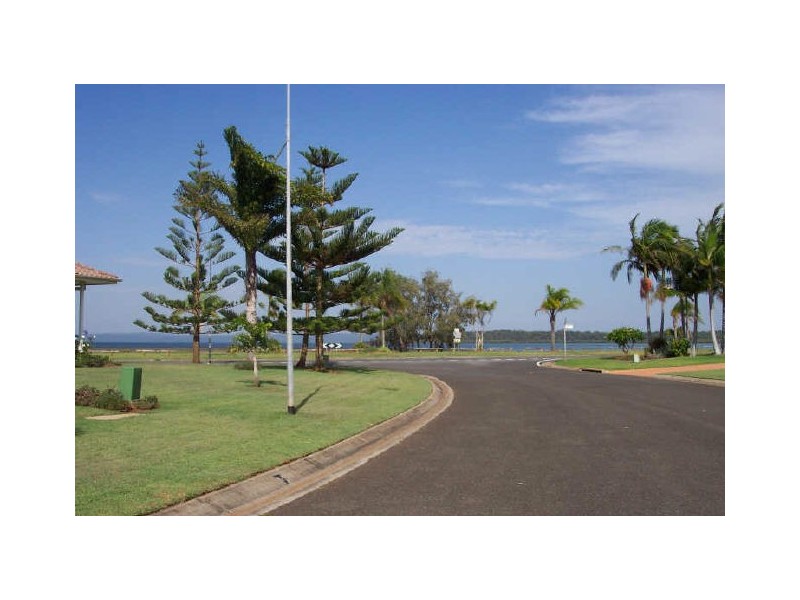 17 Tipplers Street, Victoria Point QLD 4165