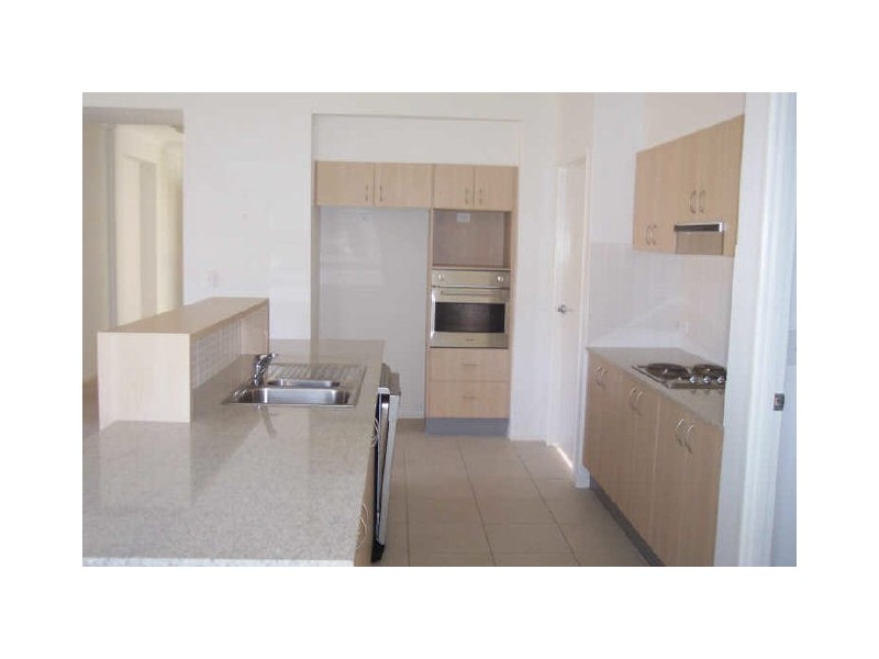 7 CYAN PLACE, Redland Bay QLD 4165