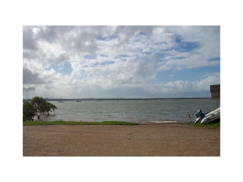 15 Daysland Street, Victoria Point QLD 4165