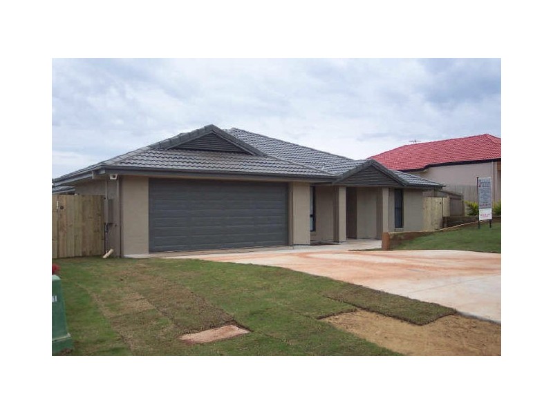 16 Cole Street, Redland Bay QLD 4165
