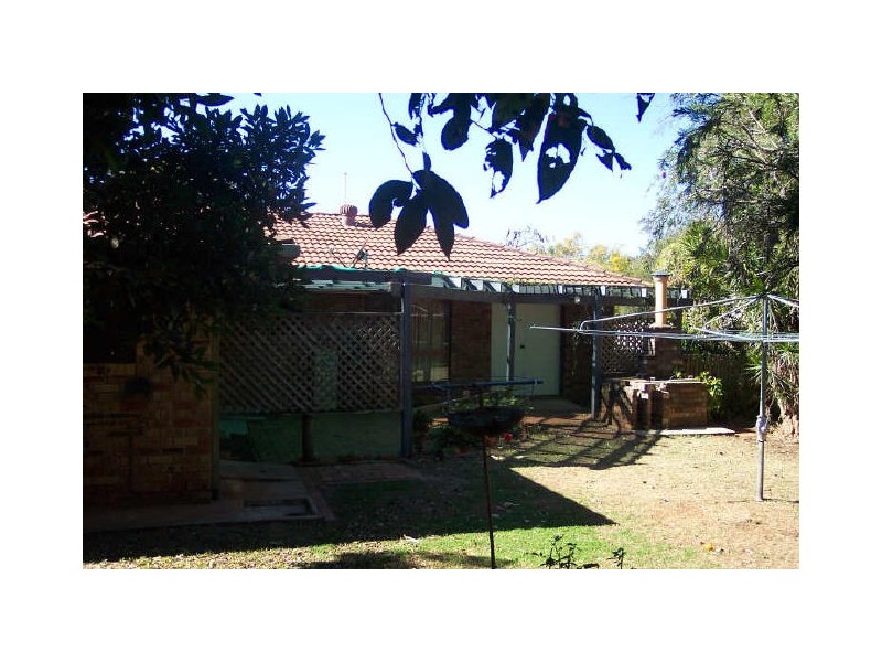 21 Vera Street, Redland Bay QLD 4165