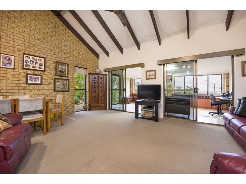 134 Springwood Road, Rochedale South QLD 4123