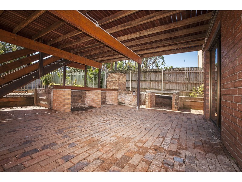 12 Magpie Street, Birkdale QLD 4159