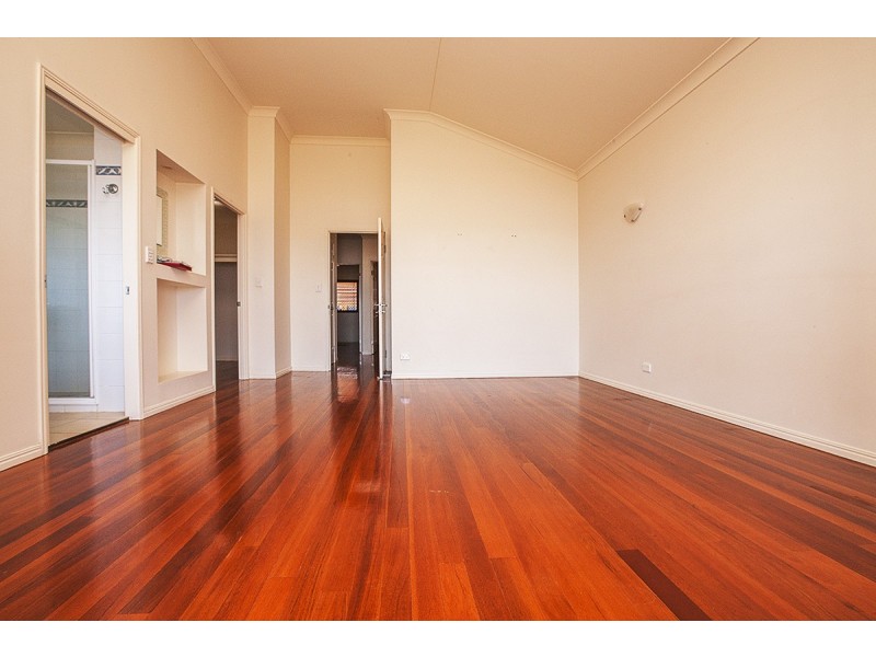 5/123 Shore Street North, Cleveland QLD 4163