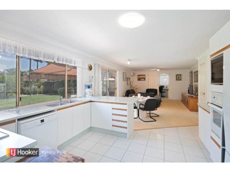 4 Carl Jung Court, Victoria Point QLD 4165