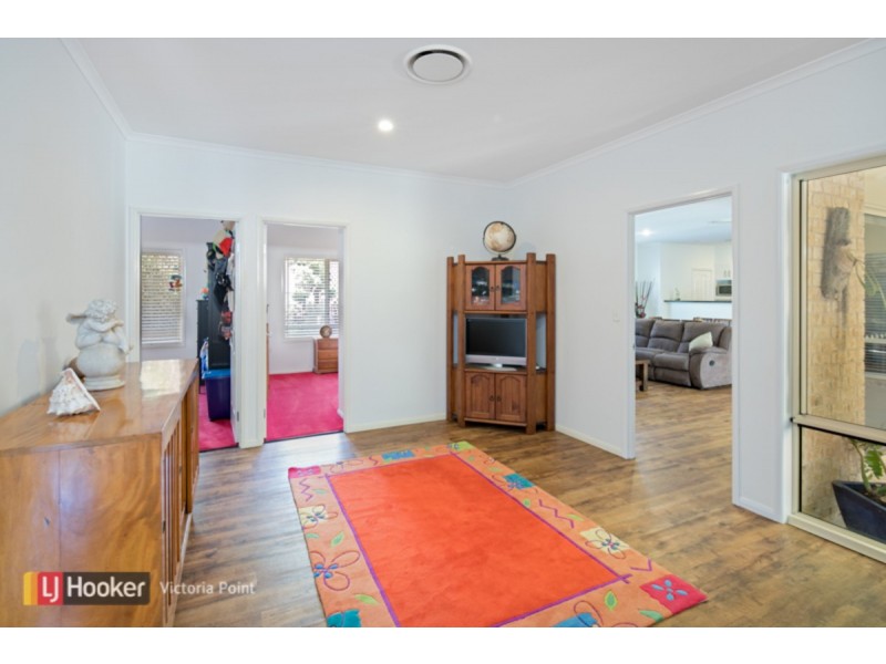 49 Sunningdale Drive, Redland Bay QLD 4165