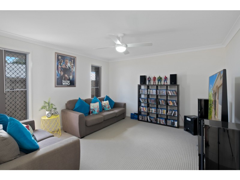 104 Bunker Road, Victoria Point QLD 4165