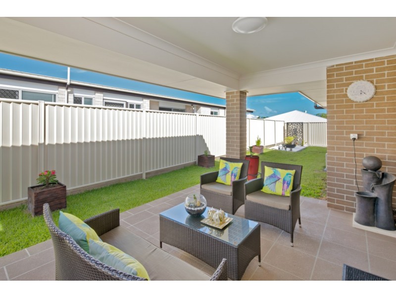 104 Bunker Road, Victoria Point QLD 4165