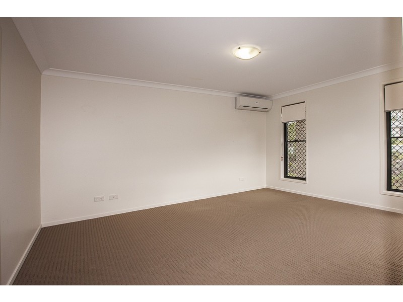 1 Selwyn Close, Victoria Point QLD 4165