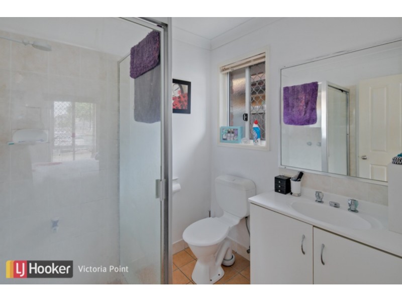 16 Gladebourne Crescent, Victoria Point QLD 4165