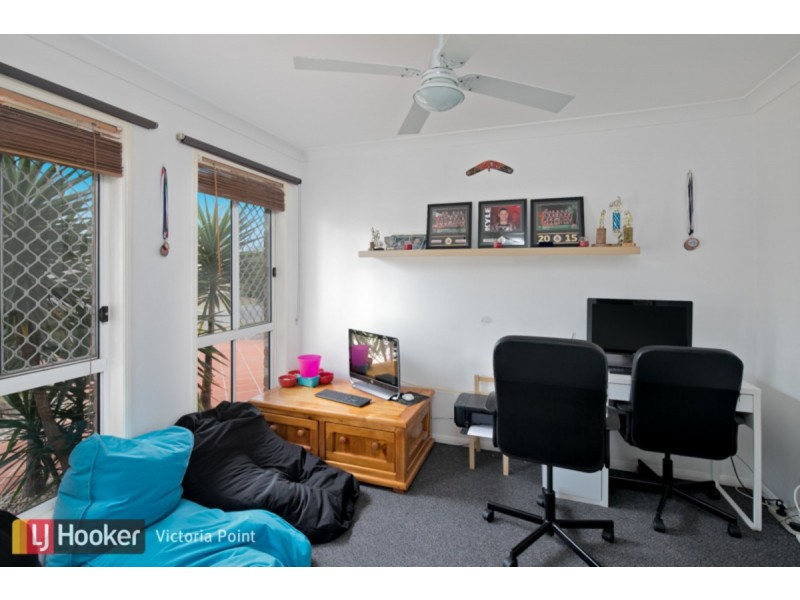 16 Gladebourne Crescent, Victoria Point QLD 4165