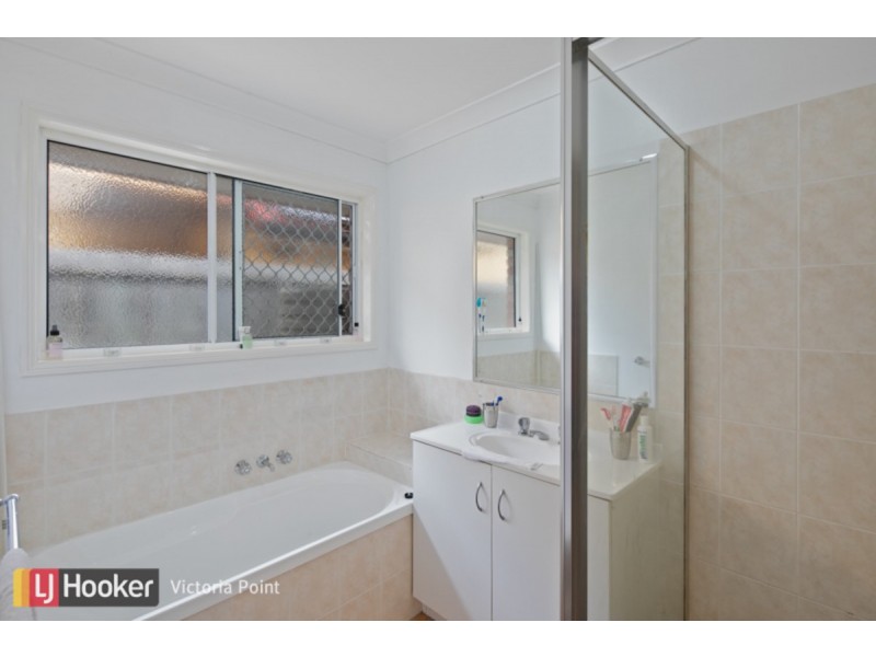 16 Gladebourne Crescent, Victoria Point QLD 4165