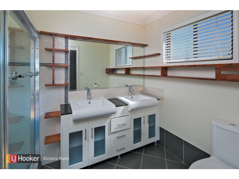 11 Morris Circuit, Thornlands QLD 4164