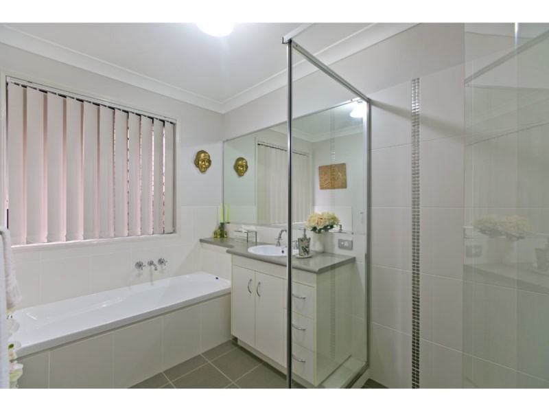 7 Lamb Close, Victoria Point QLD 4165