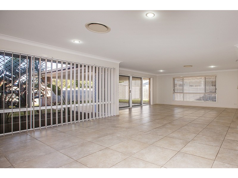 37 Waterville Drive, Thornlands QLD 4164