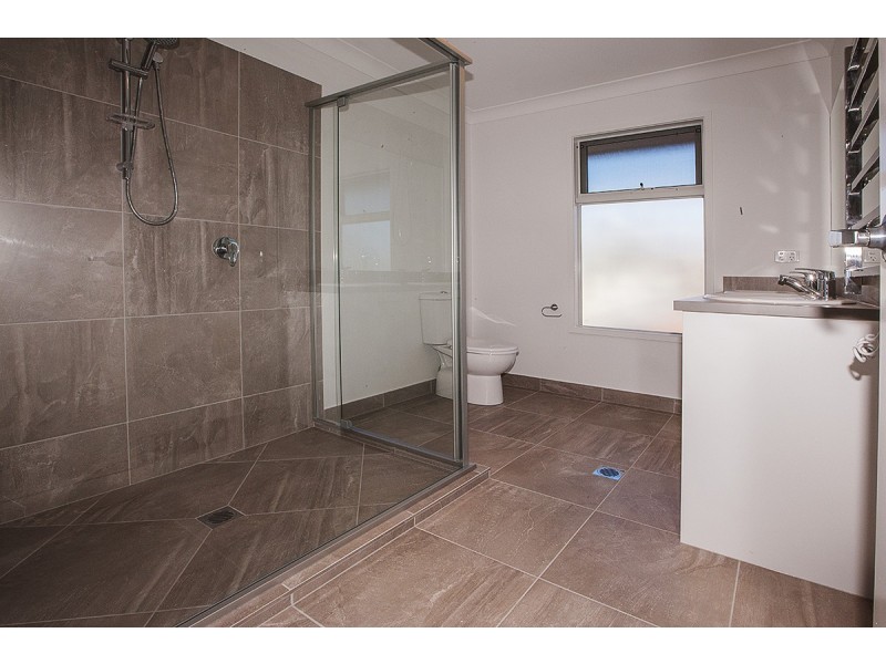 8A Alison Court, Victoria Point QLD 4165