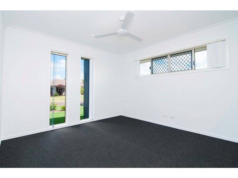 26 Maree Place, Redland Bay QLD 4165