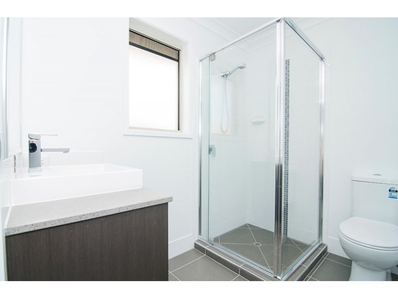 26 Maree Place, Redland Bay QLD 4165