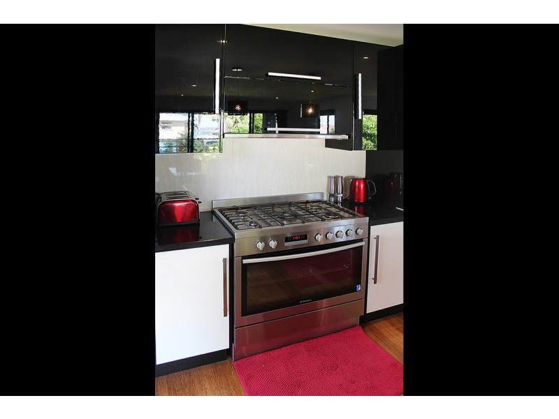 31 Colburn Avenue, Victoria Point QLD 4165