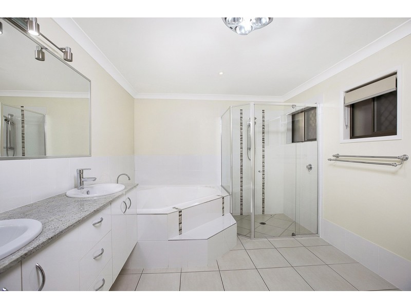 11 Orana Street, Victoria Point QLD 4165