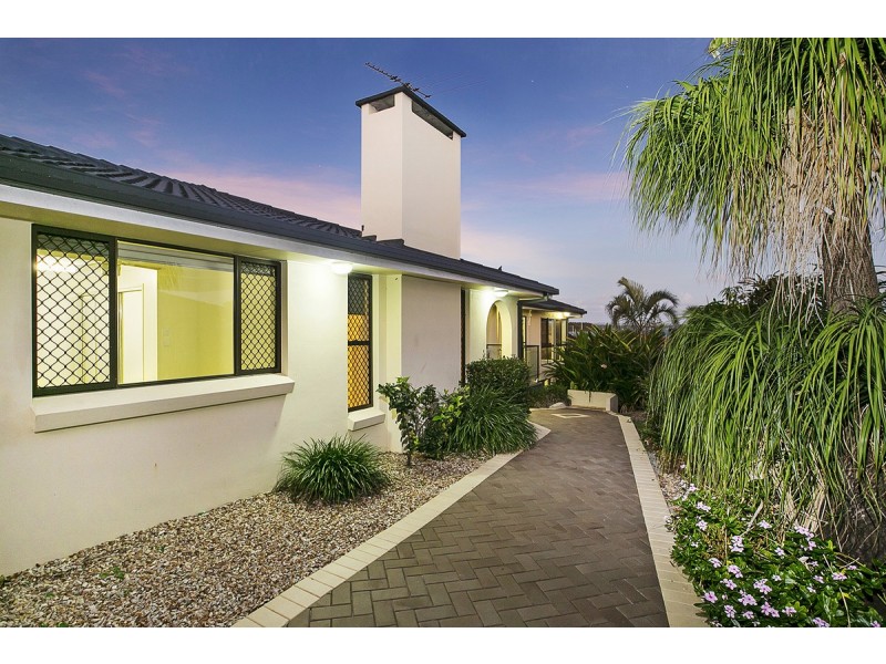 11 Orana Street, Victoria Point QLD 4165