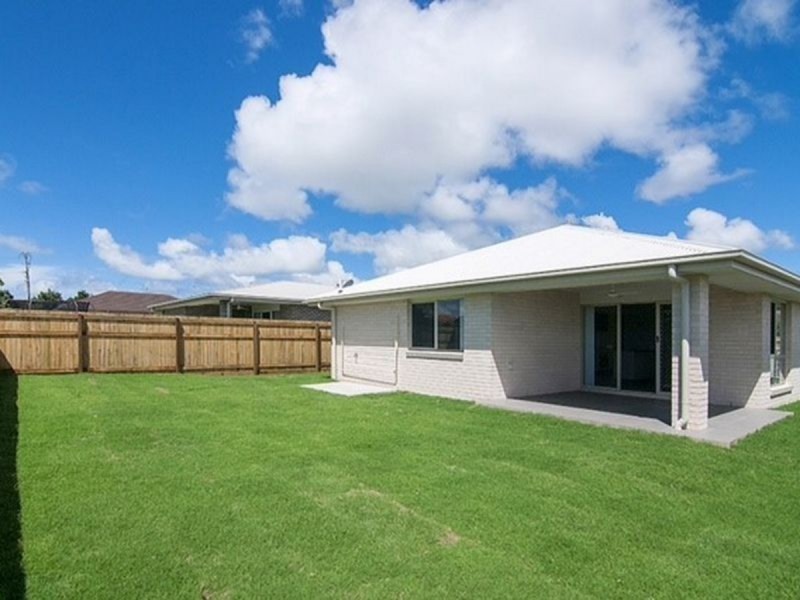 26 Maree Place, Redland Bay QLD 4165