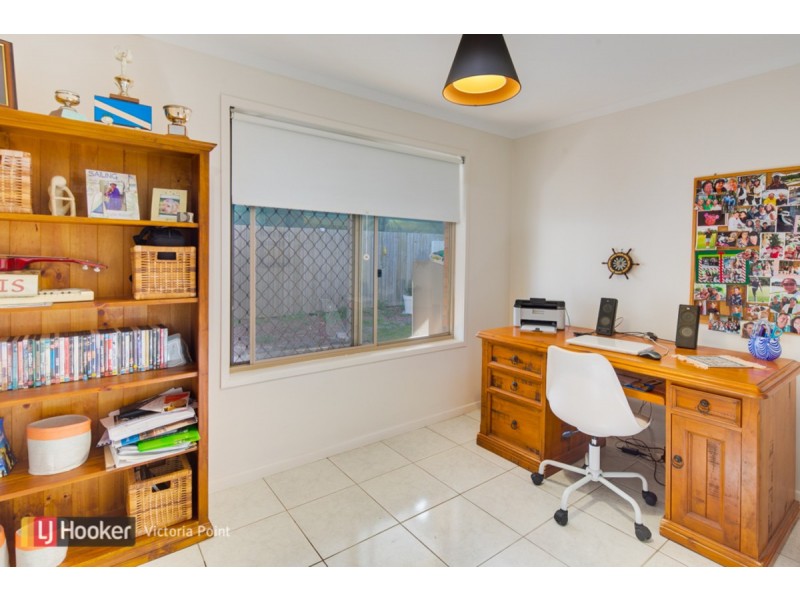 3 Heeler Court, Redland Bay QLD 4165