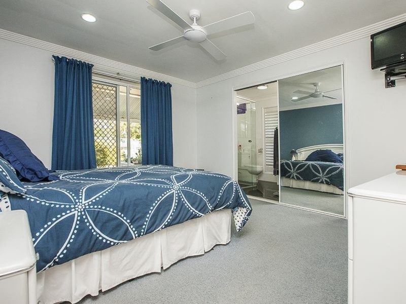 9 Bottlebrush Court, Victoria Point QLD 4165