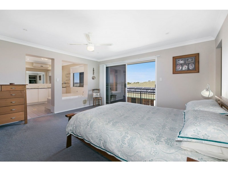 54 Pitt Street, Redland Bay QLD 4165
