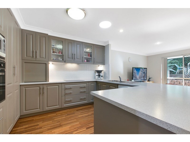 19 Daydream Street, Redland Bay QLD 4165
