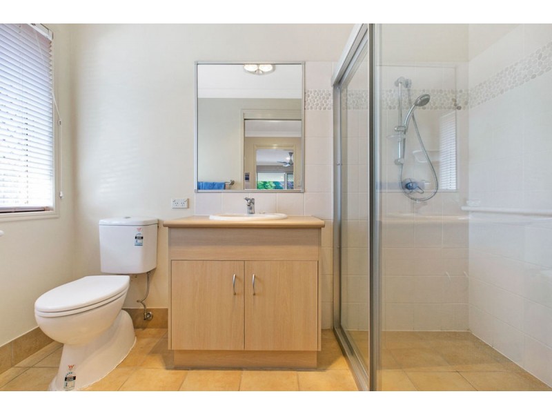 19 Daydream Street, Redland Bay QLD 4165