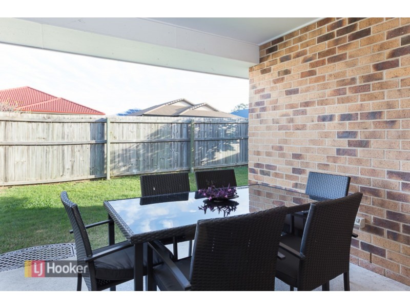 14 Lizard Place, Redland Bay QLD 4165