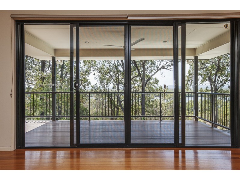 350 Esplanade via Albert Street, Redland Bay QLD 4165