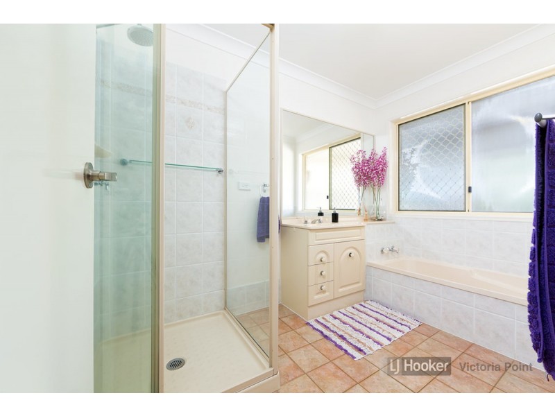 8 Ryan Court, Victoria Point QLD 4165