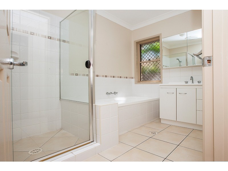 30 Lime Street, Redland Bay QLD 4165