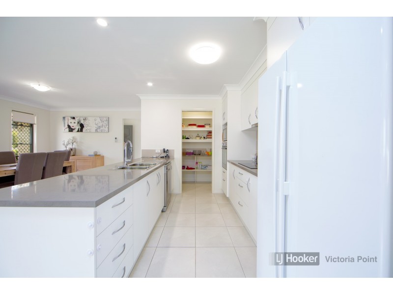 1 Selwyn Close, Victoria Point QLD 4165