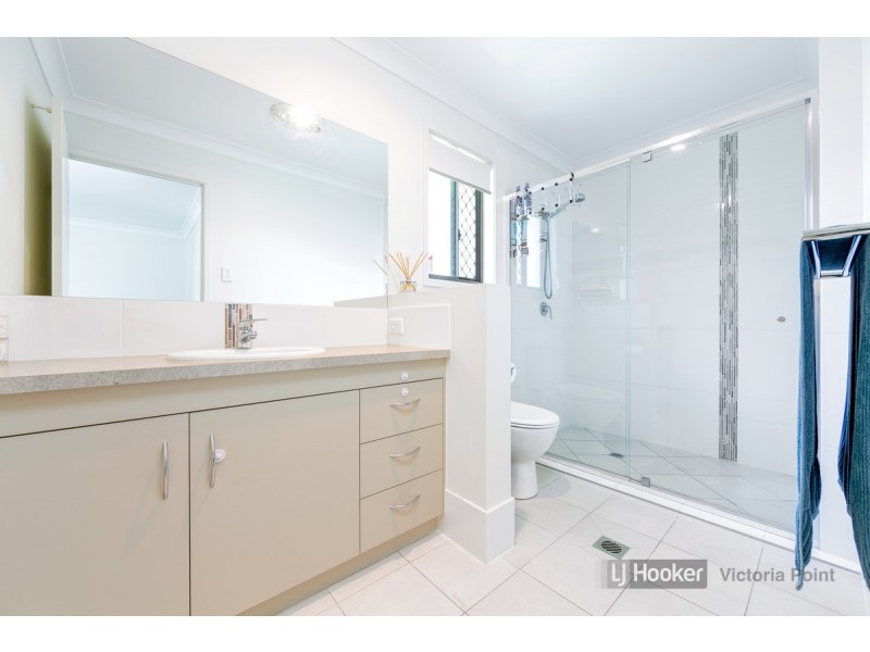 1 Selwyn Close, Victoria Point QLD 4165