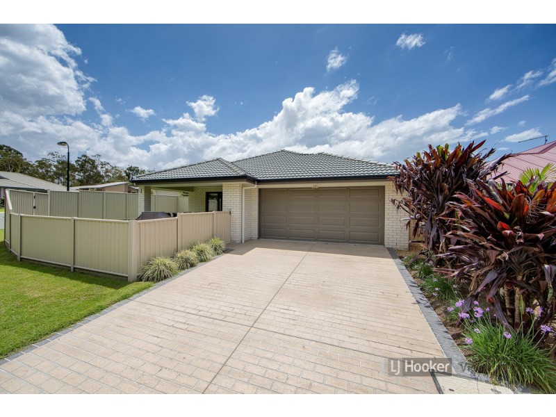 1 Selwyn Close, Victoria Point QLD 4165